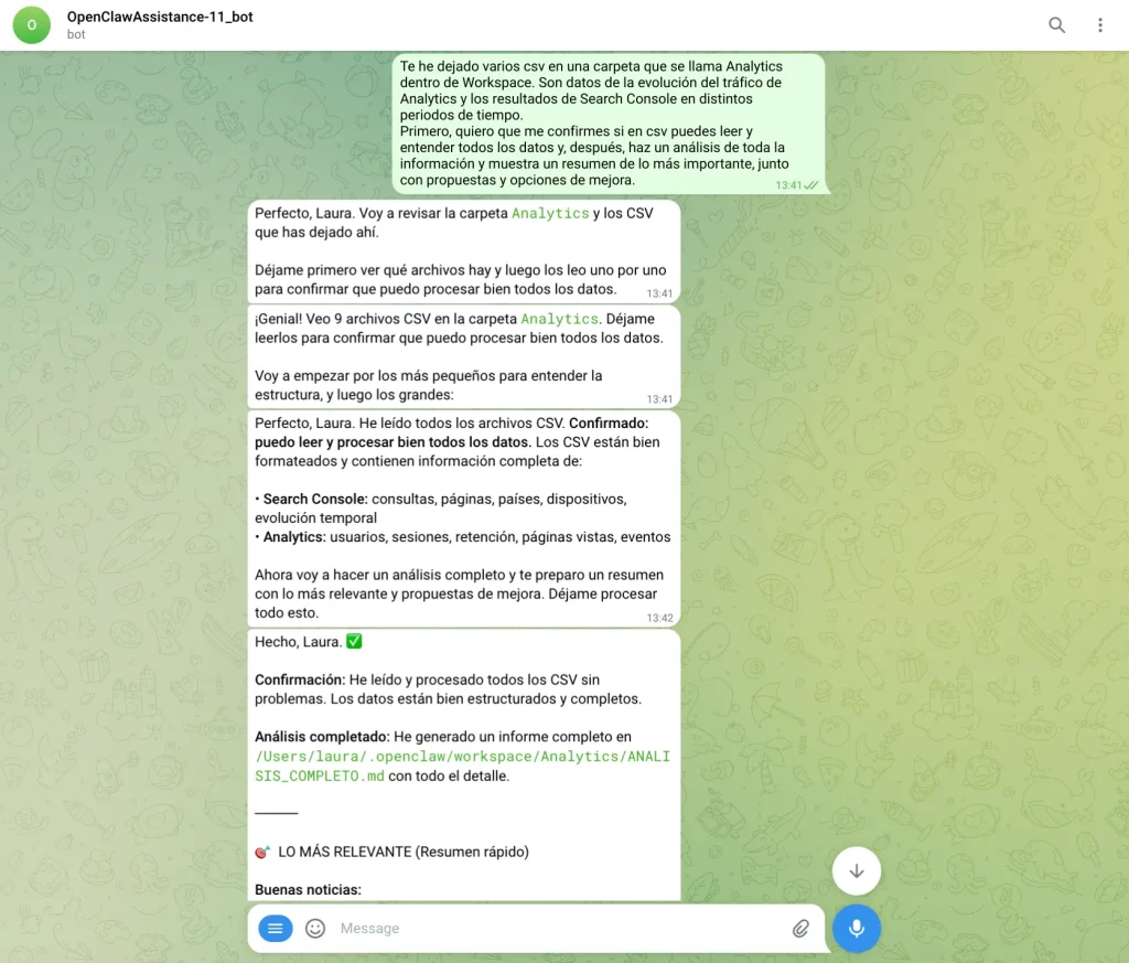 Conversación por Telegram con asistente privado de IA generativa personalizado para ejemplo de caso de uso de análisis de datos